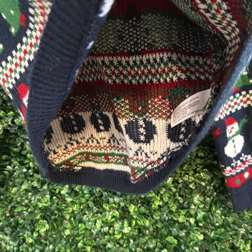 CHRISTMAS UGLY SWEATER SANTA TREE SNOWMAN UNISEX SIZE M ORDER PRIOR TO 12/10 🌲🎅 - Picture 4 of 8